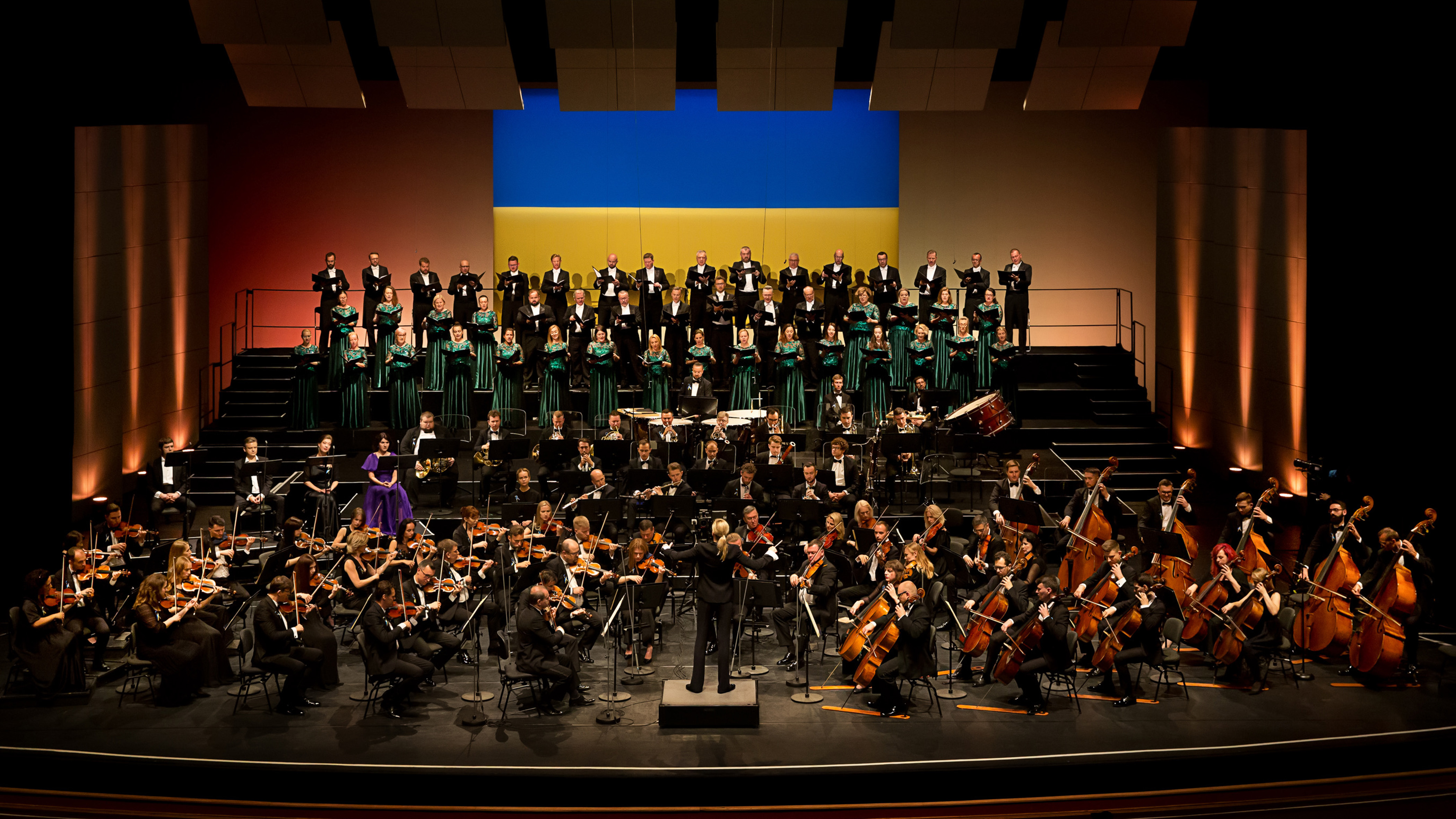 Fascinating works by Keri-Lynn Wilson | STAGE+