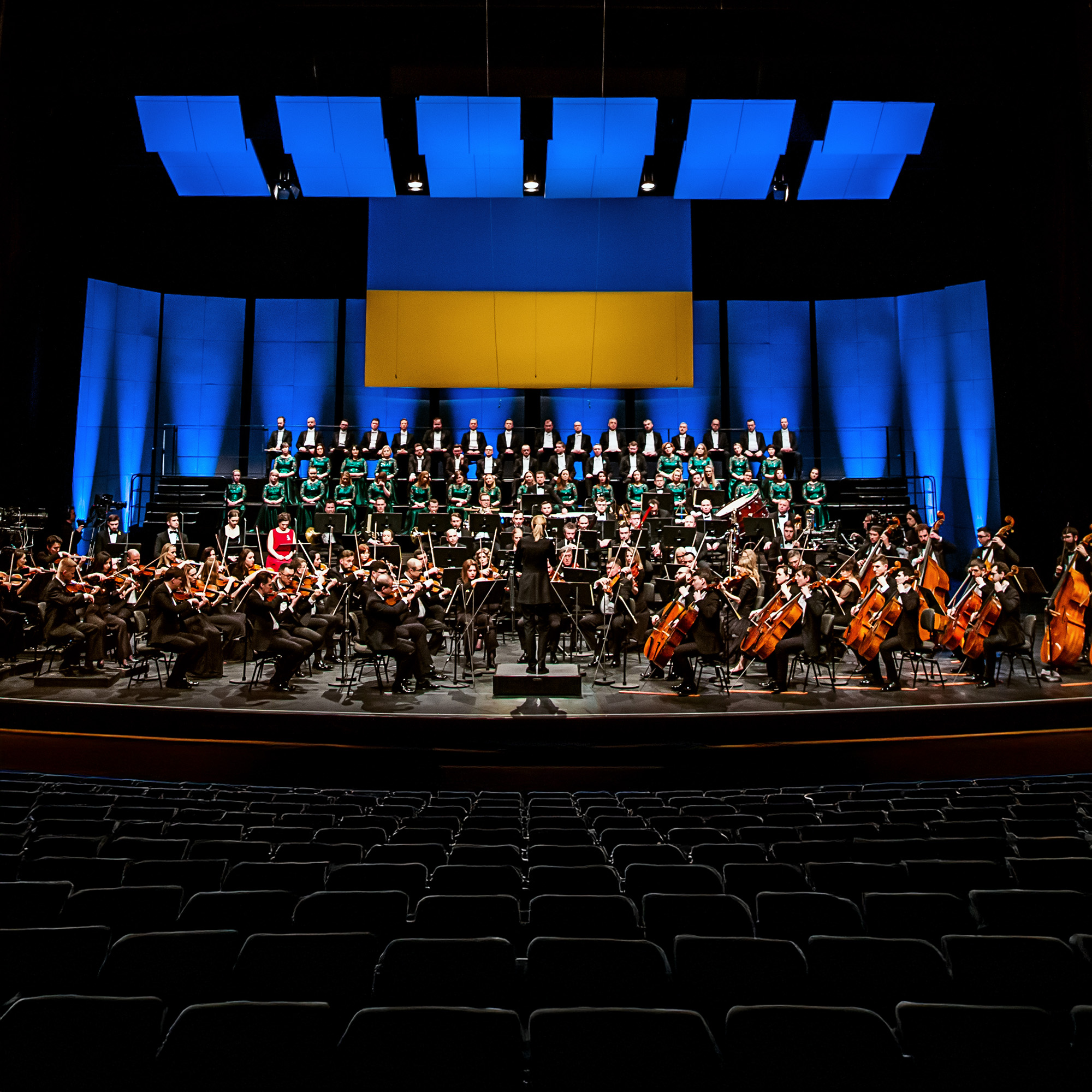 Fascinating works by Keri-Lynn Wilson | STAGE+