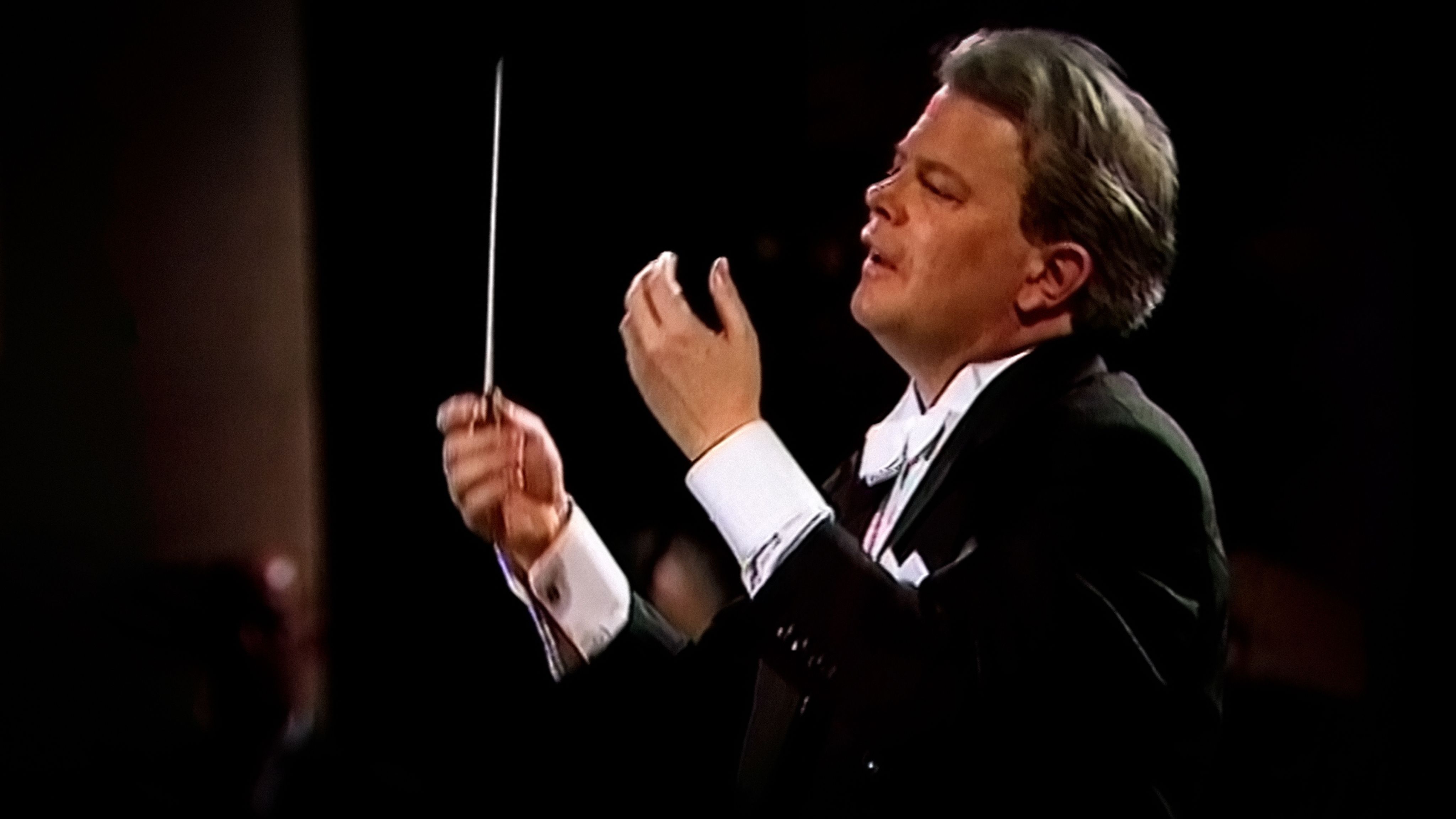 528424b1d579807652350ac1269574