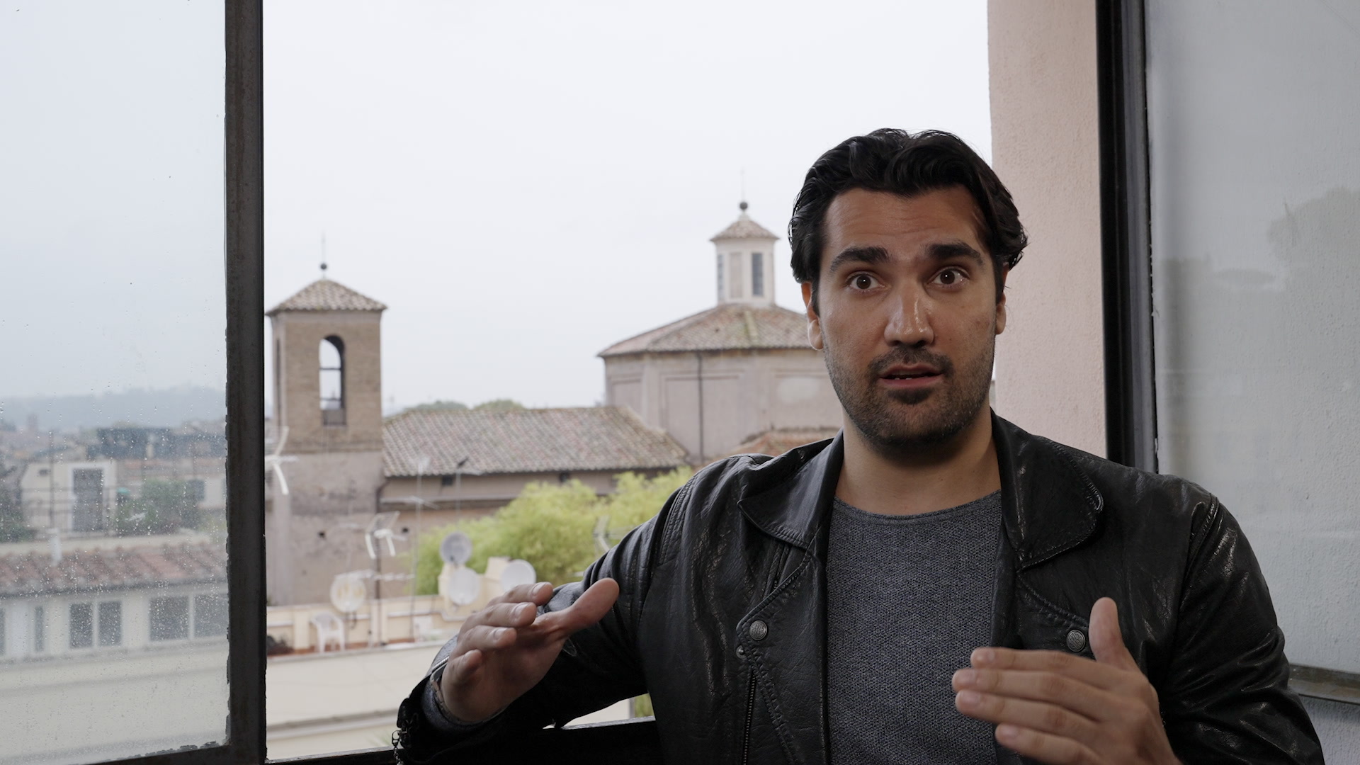 Stream On Puccini's Opera 'Tosca' | STAGE+