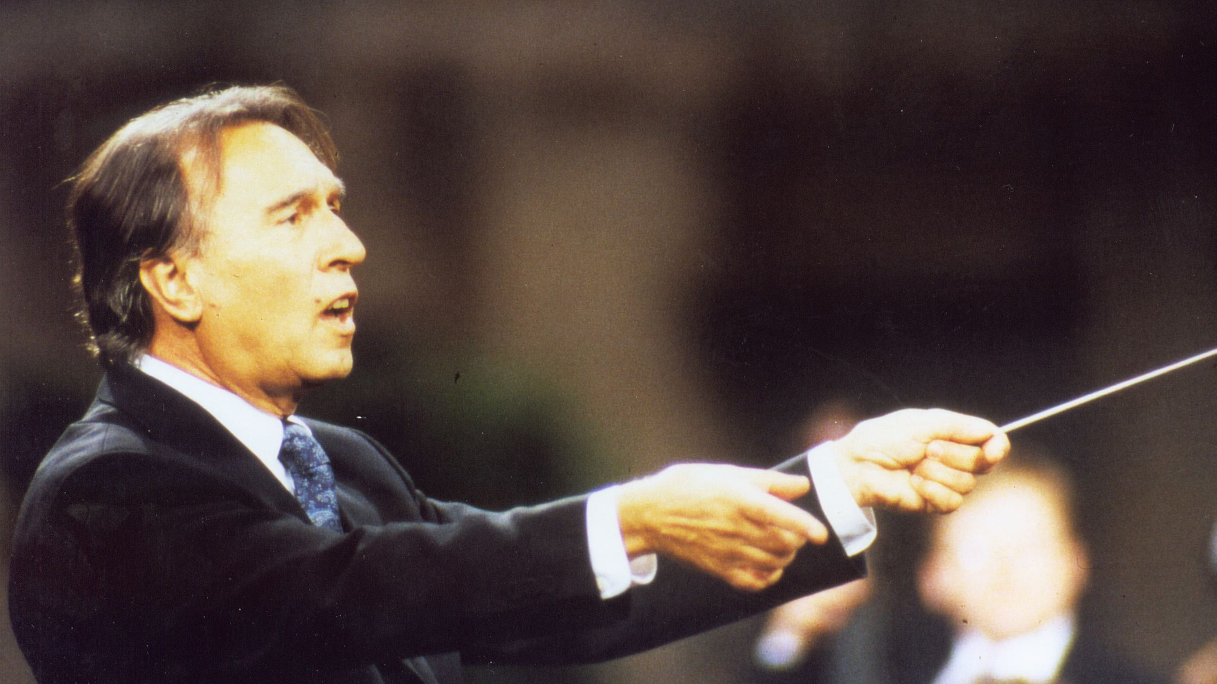 Stream Europakonzert 1996 from St Petersburg – with Claudio Abbado
