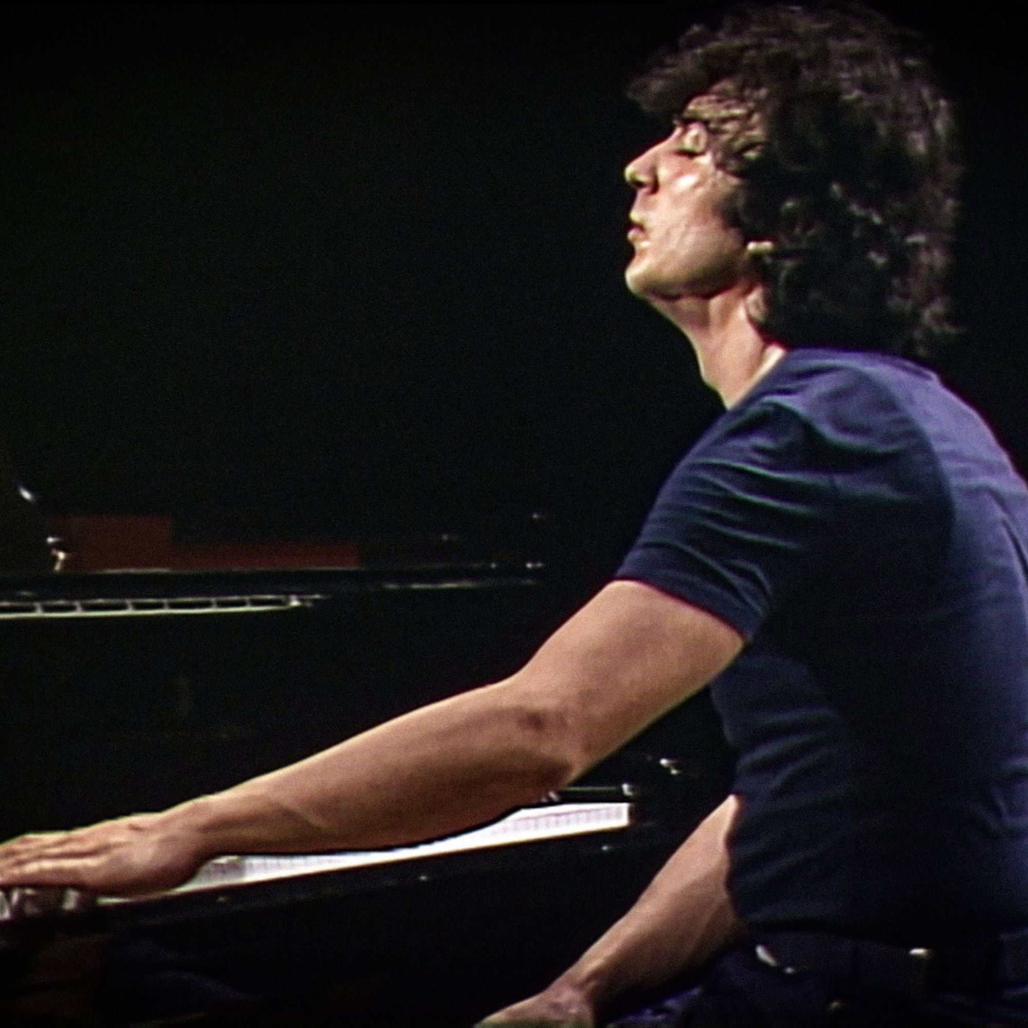 Nicolas Economou spielt Bach streamen | STAGE+