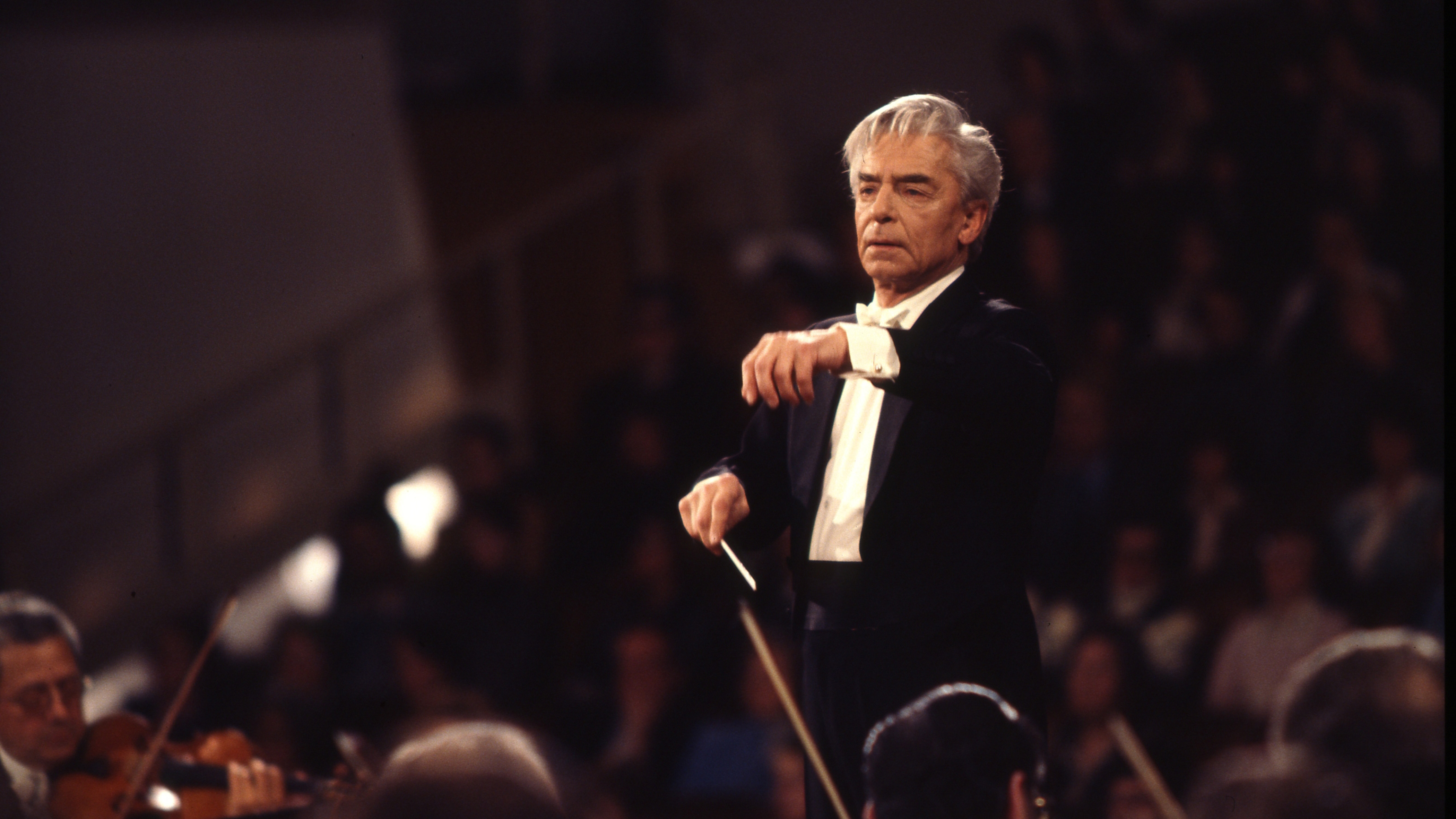 Stream Karajan conducts Beethoven: Symphony No. 7 (1971) | STAGE+
